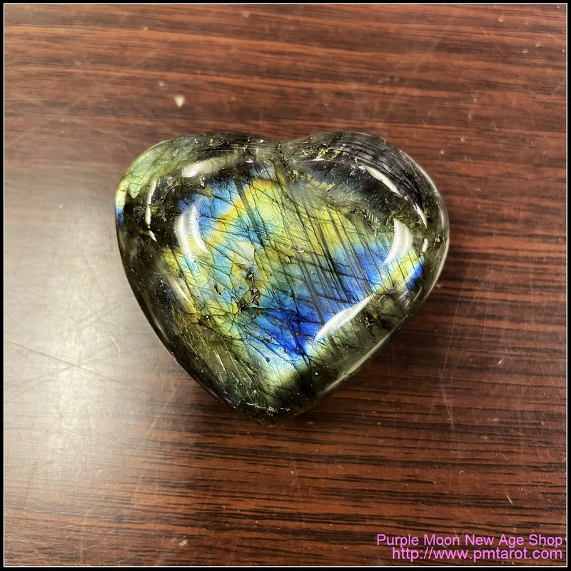 Labradorite Heart Shape Palm Stone