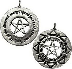 Focus spell pendant