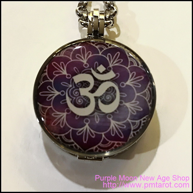 Stainless Steel Oil Locket - Om