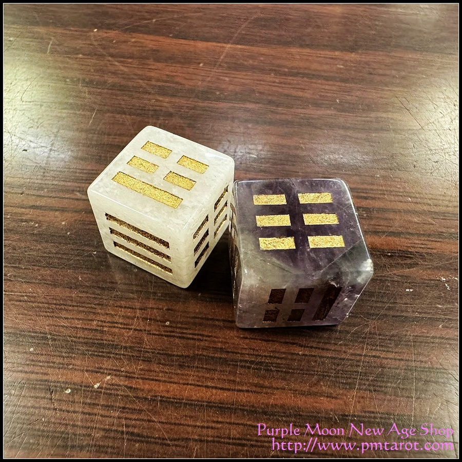 Crystal I Ching Dice (1 Pcs)