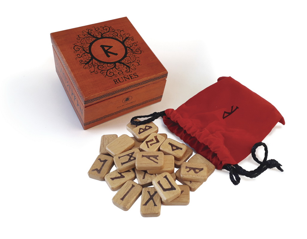 Deluxe Wooden Runes